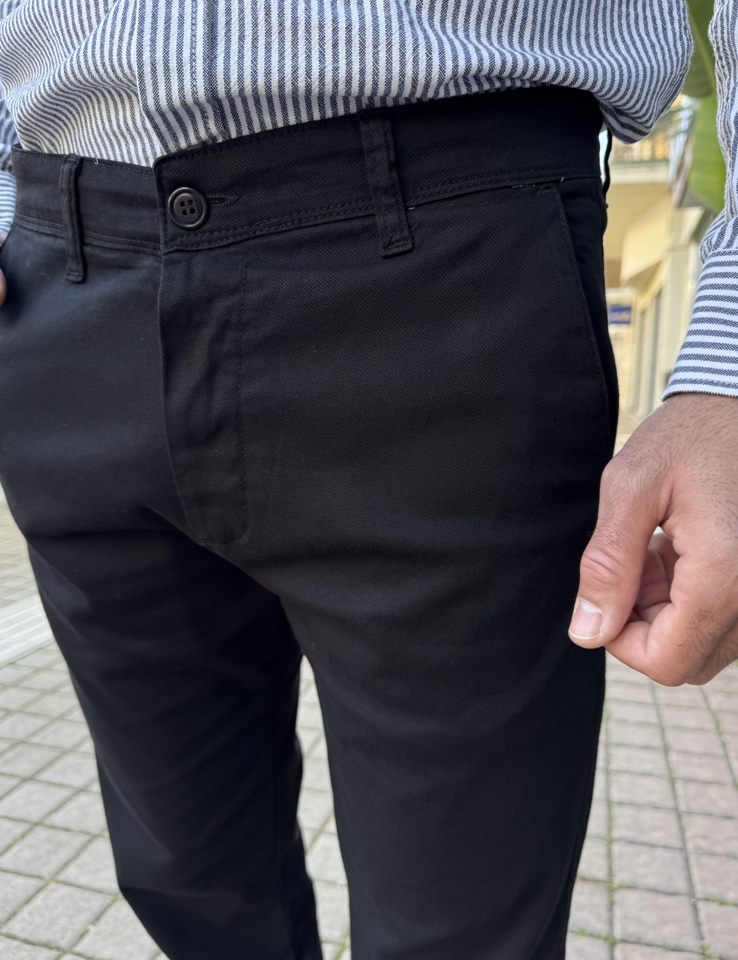 Ανδρικό μαύρο παντελόνι υφασμάτινο Chinos Regular 2517 φωτογραφία